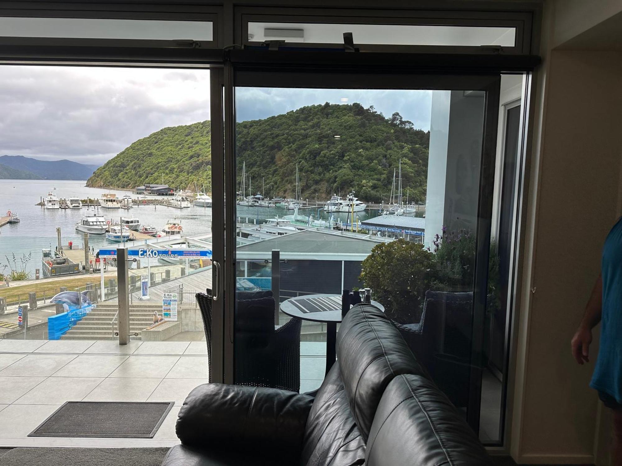 Picton Waterfront Apartments Exterior photo