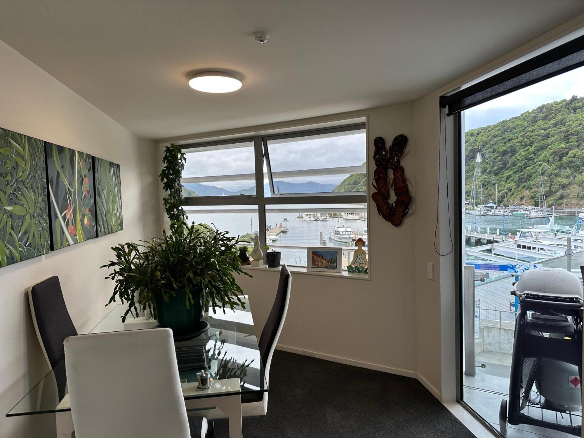 Picton Waterfront Apartments Exterior photo