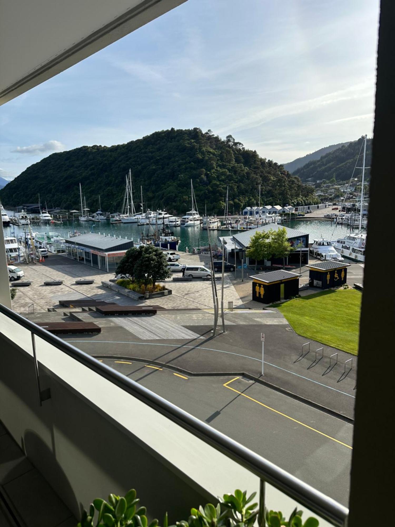 Picton Waterfront Apartments Exterior photo